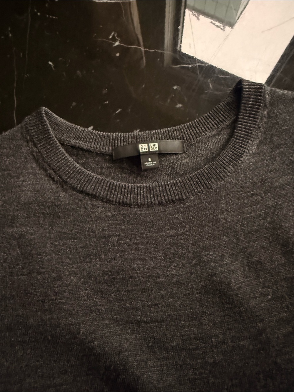 Uniqlo Women's Crew Neck Sweater - Dark Charcoal Gray